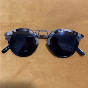 KREWE ST.LOUIS CLASSIC SUNGLASSES